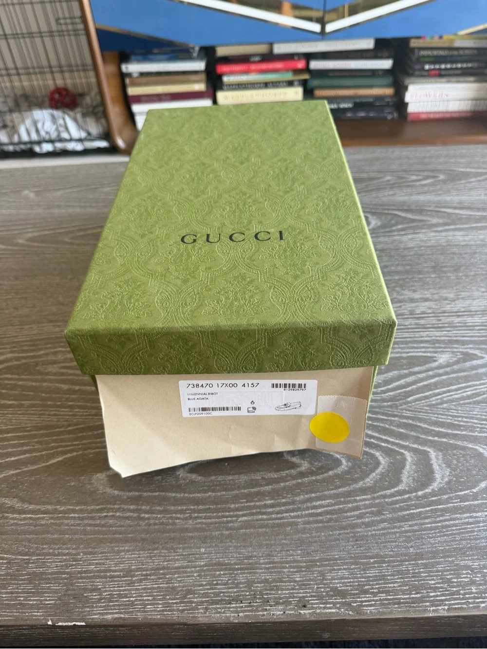 Gucci elegant blue